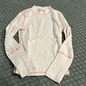 Free People Mock Neck long sleeve - Size M
